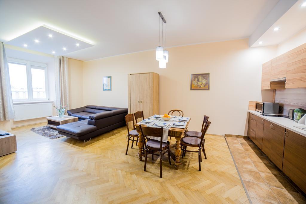 Market Square Residence Cracóvia Exterior foto